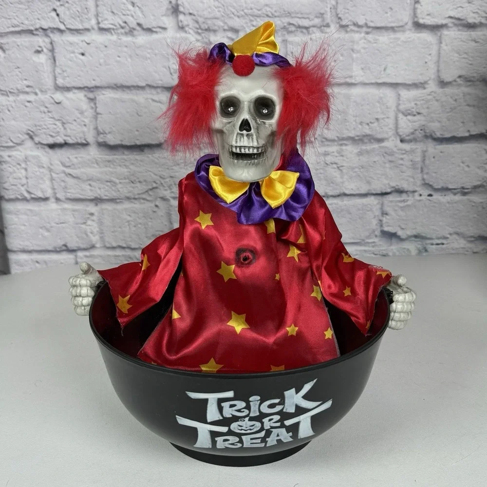 RARE Skeleton Clown Animated Lighted Candy Bowl Halloween Trick or Treat VIDEO